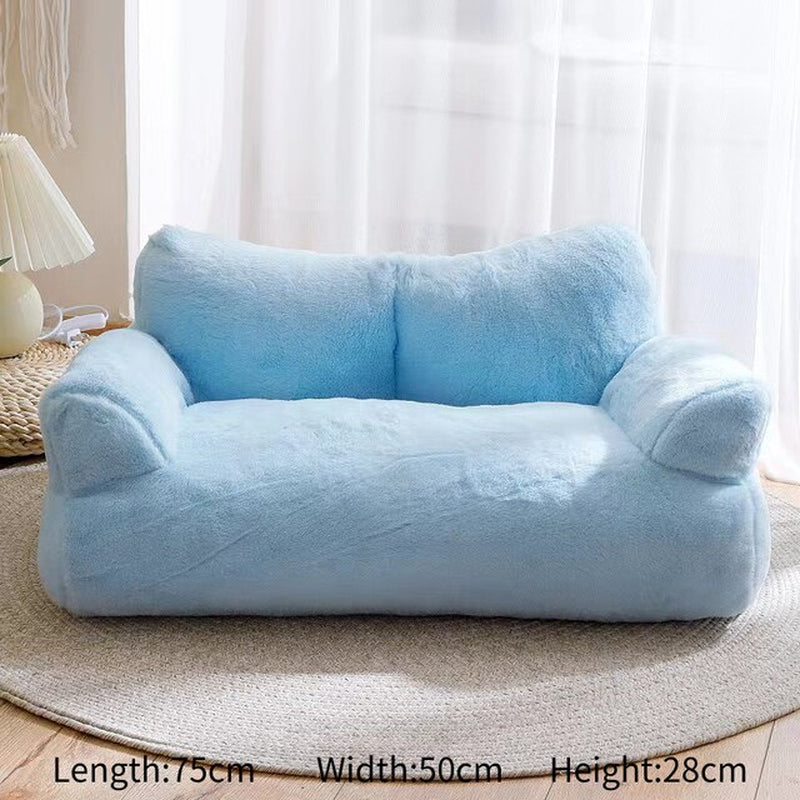 "Ultimate Comfort and Style: Exquisite Fur Pet Sofa Bed for Cats and Dogs - Perfect for Summer Relaxation!"