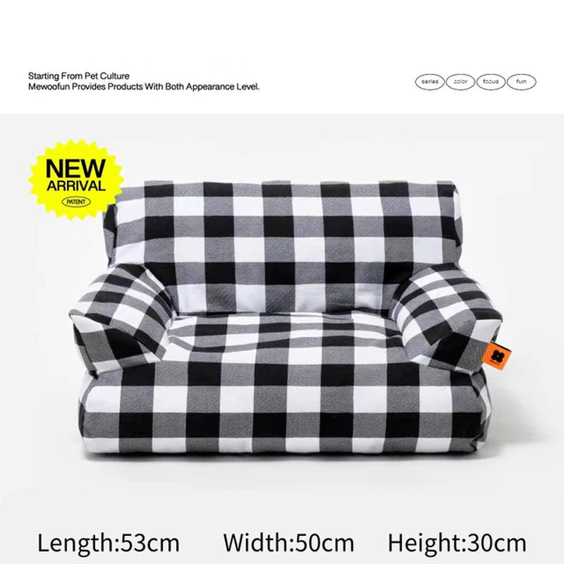 "Ultimate Comfort and Style: Exquisite Fur Pet Sofa Bed for Cats and Dogs - Perfect for Summer Relaxation!"